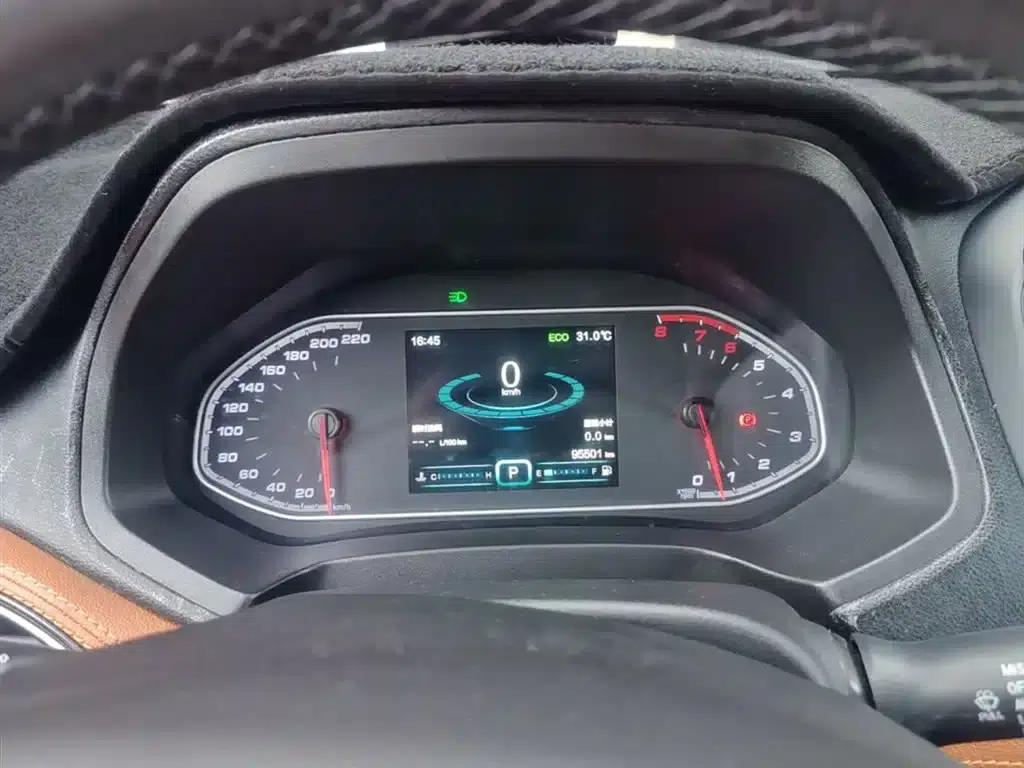 Chery Tiggo 7 2016 2.0L CVT Premium Edition — миниатюра 12