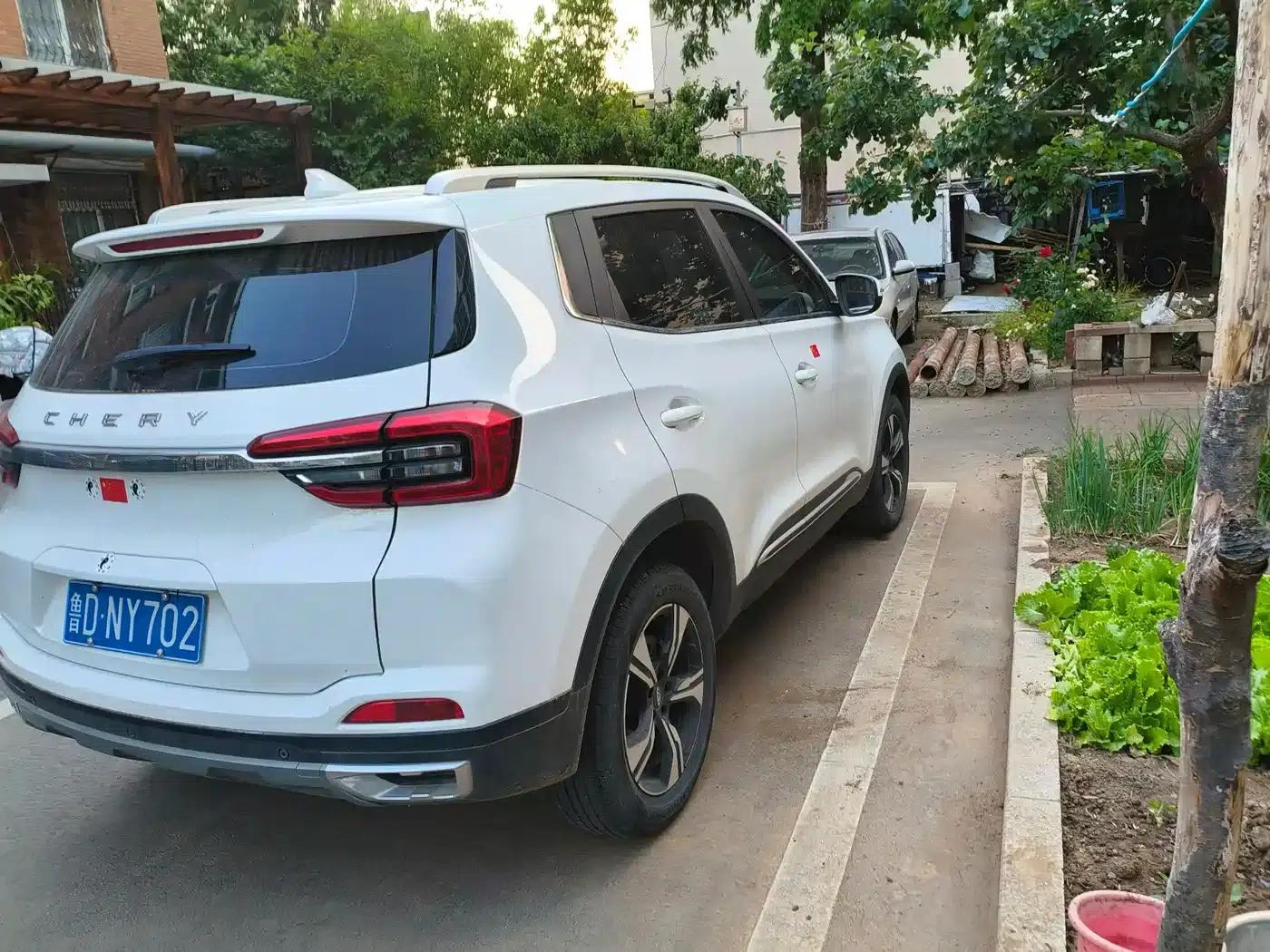 Chery Tiggo 5x 2023 1.5T CVT Luxury Edition — миниатюра 5