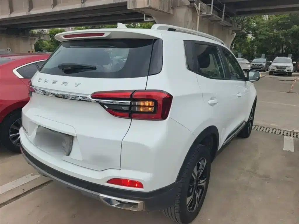 Chery Tiggo 5x 2020 1.5L CVT Fashion Edition — миниатюра 7