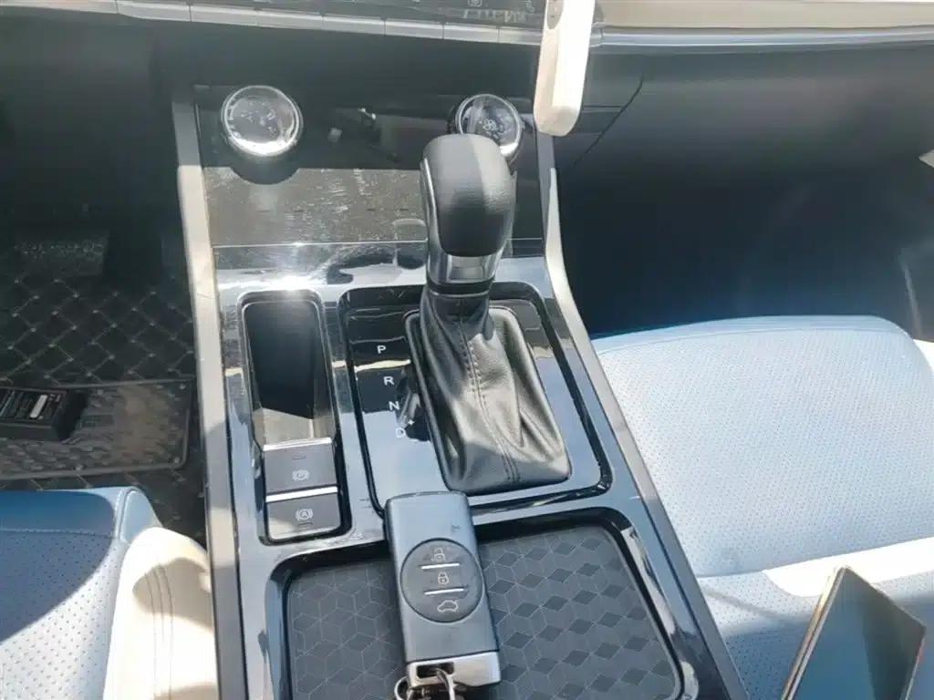 Chery Tiggo 5x 2023 1.5L CVT Fashion Edition — миниатюра 14