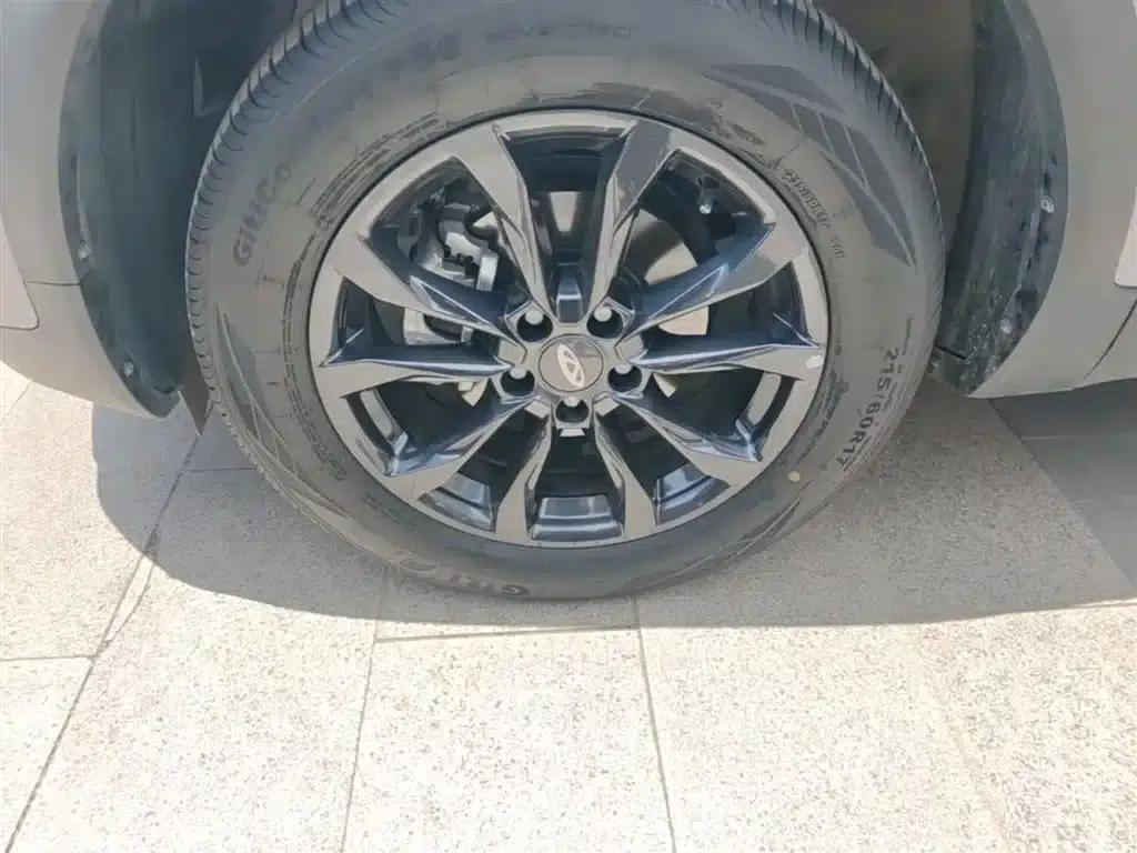 Chery Tiggo 5x 2023 1.5L CVT Fashion Edition — миниатюра 23