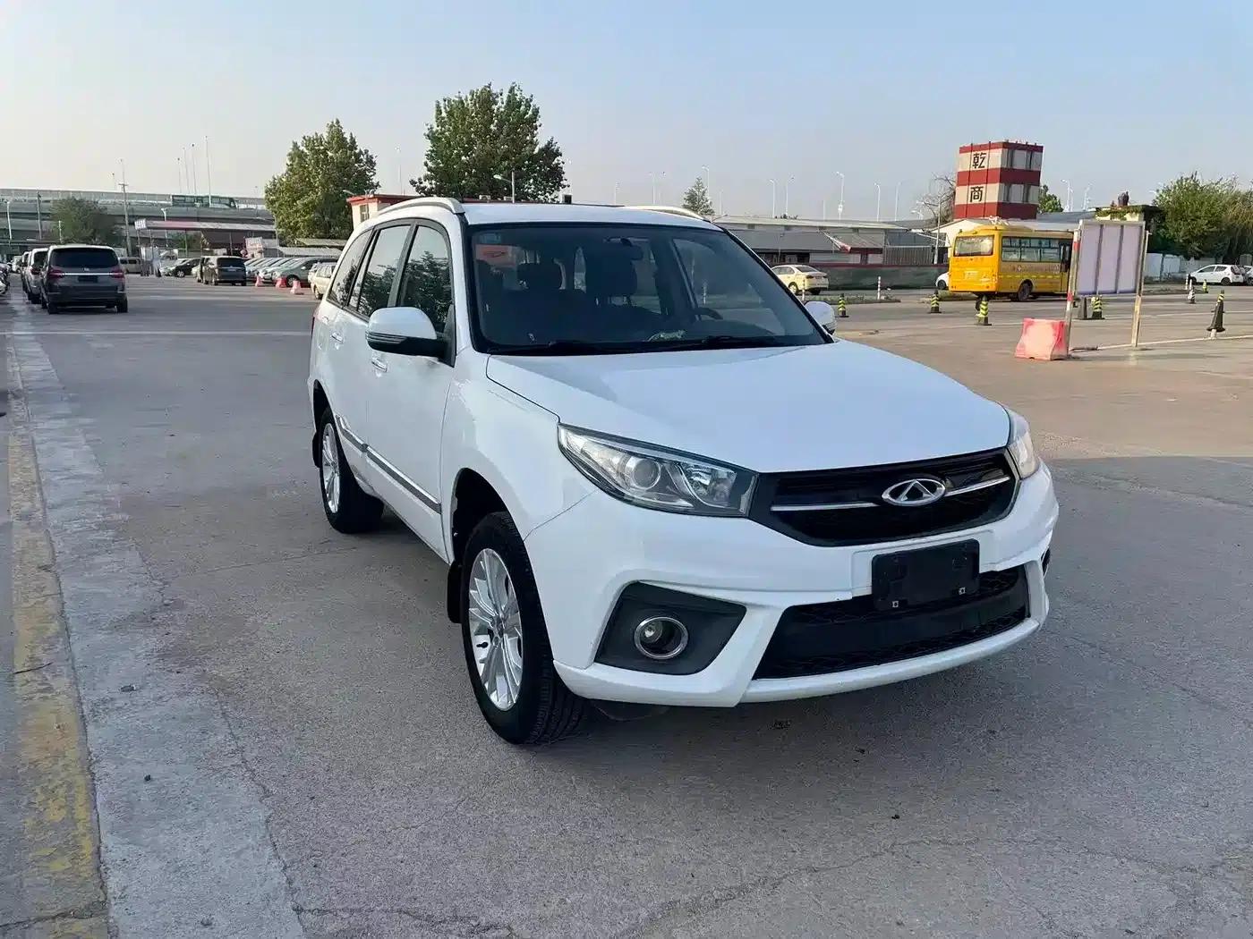 Chery Tiggo 3 2016 1.6L CVT Fashion Edition — миниатюра 3