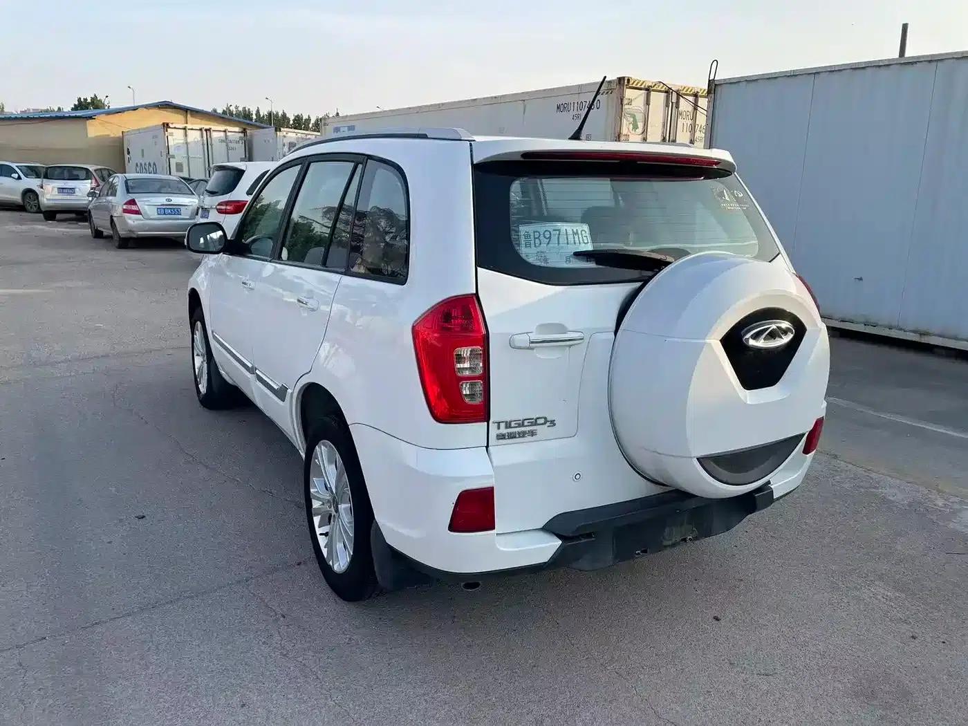 Chery Tiggo 3 2016 1.6L CVT Fashion Edition — миниатюра 6