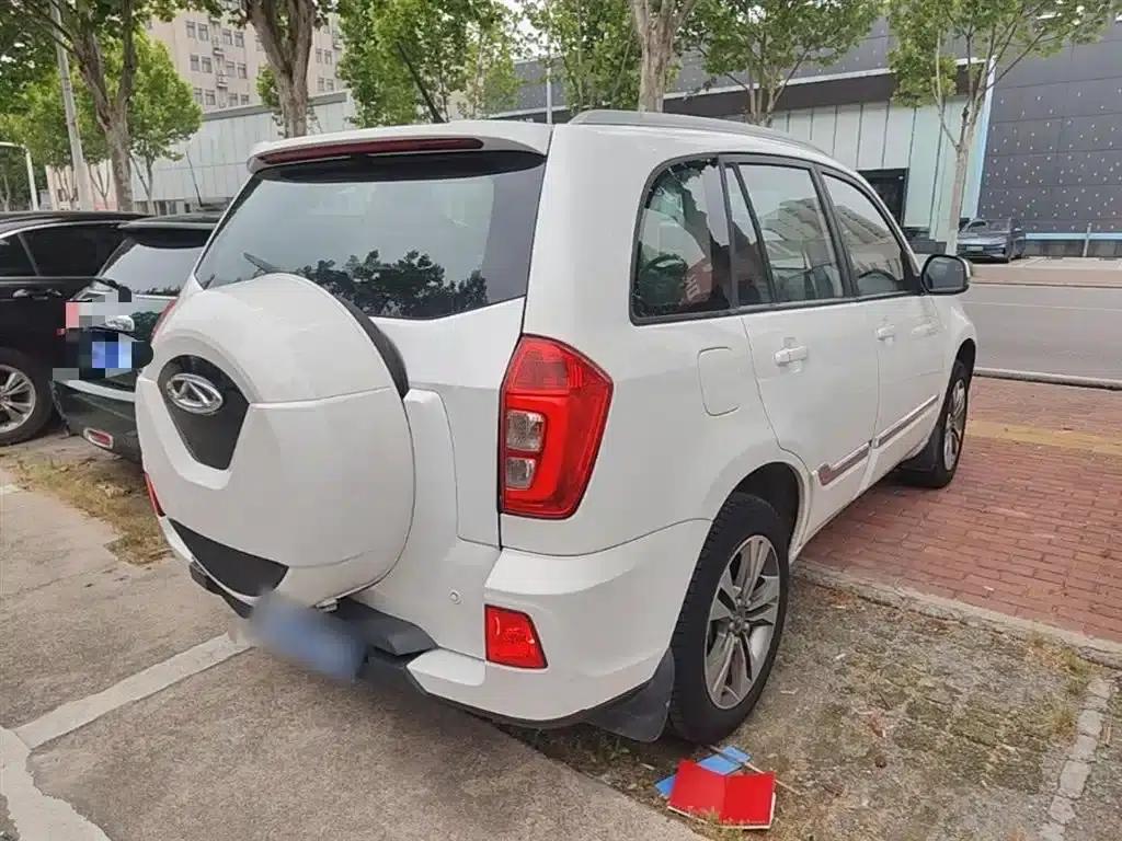 Chery Tiggo 3 2014 1.6L CVT Smart Edition — миниатюра 7