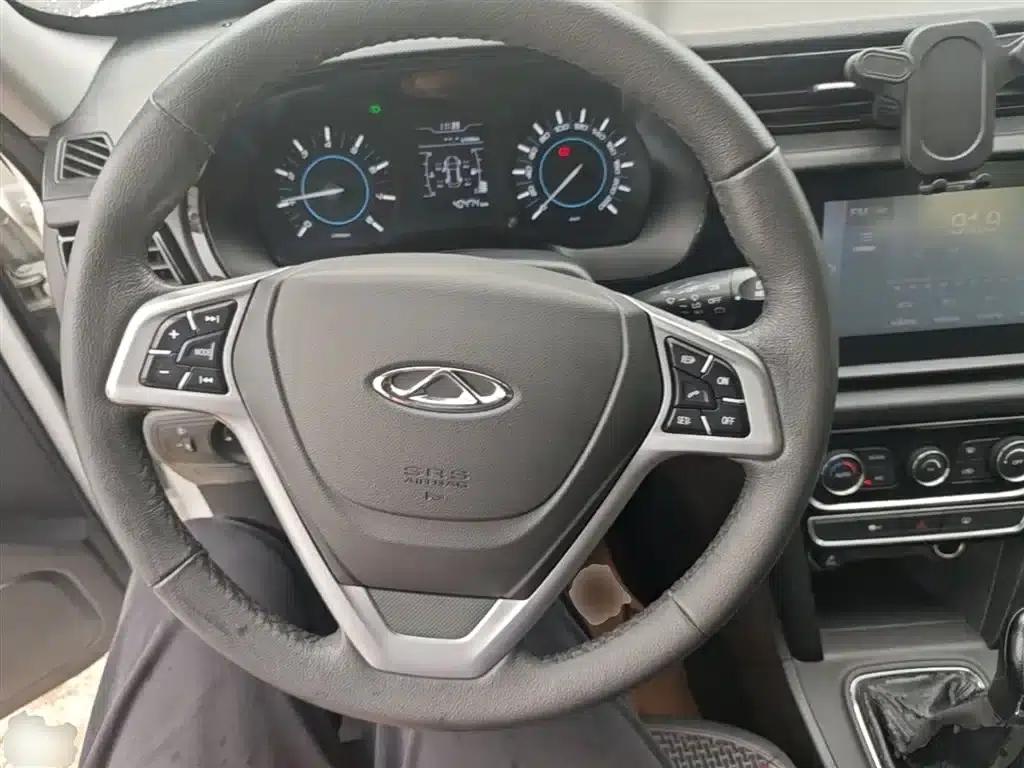 Chery Tiggo 3 2016 1.6L Manual Smart Edition — миниатюра 11