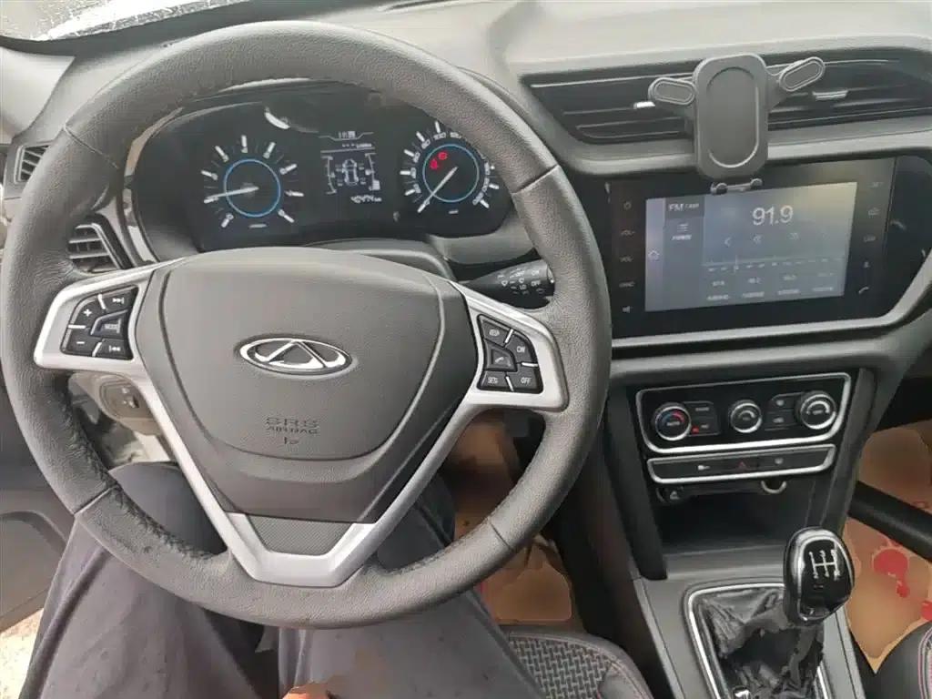 Chery Tiggo 3 2016 1.6L Manual Smart Edition — миниатюра 10