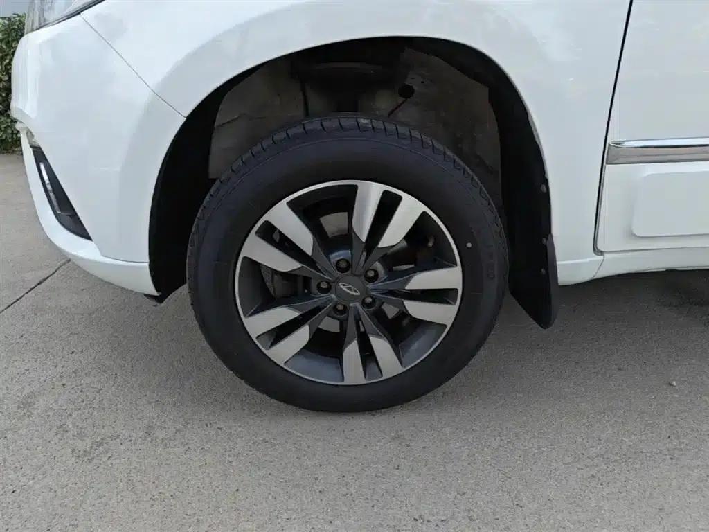 Chery Tiggo 3 2016 1.6L Manual Smart Edition — миниатюра 23