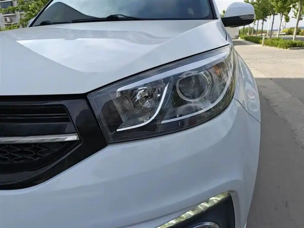 Chery Tiggo 3 2016 1.6L Manual Smart Edition — миниатюра 24