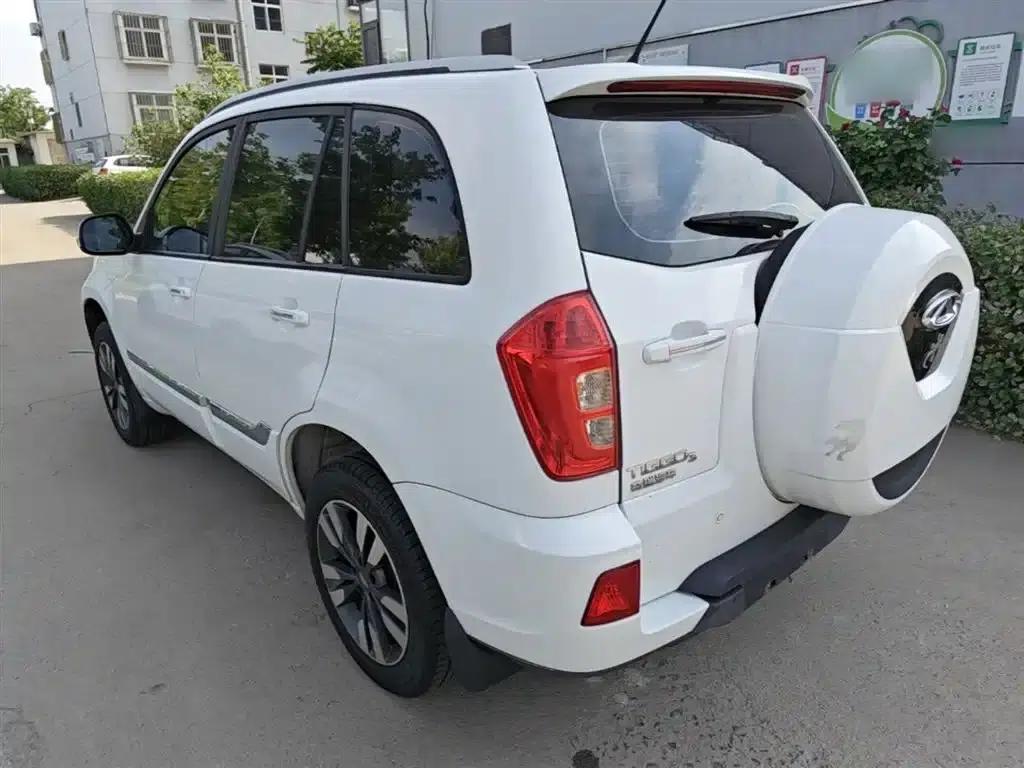 Chery Tiggo 3 2016 1.6L Manual Smart Edition — миниатюра 5