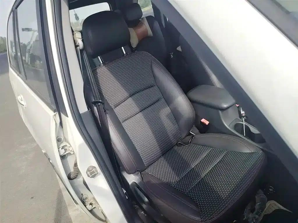 Chery Tiggo 3 2016 1.6L Manual Smart Edition — миниатюра 19