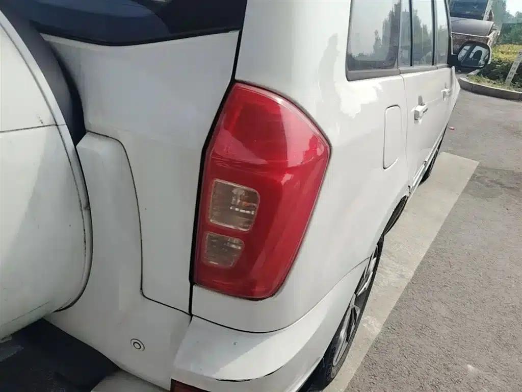 Chery Tiggo 3 2016 1.6L Manual Smart Edition — миниатюра 23