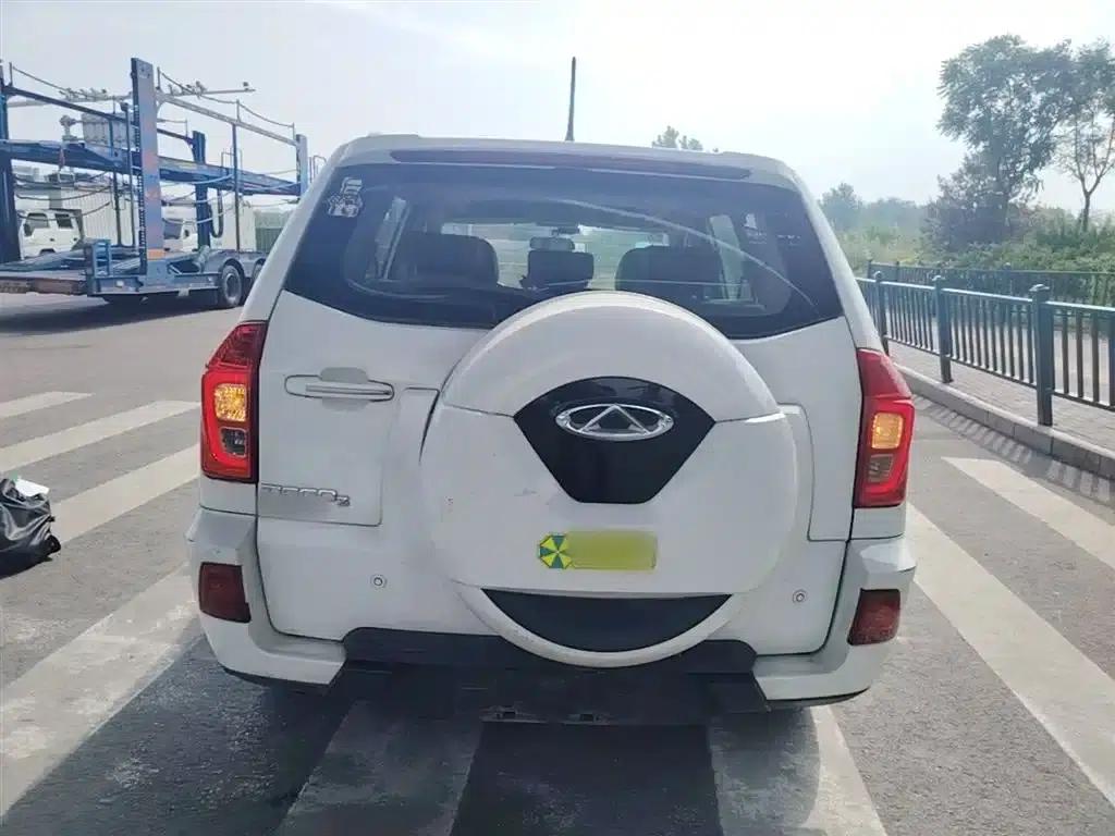 Chery Tiggo 3 2016 1.6L Manual Smart Edition — миниатюра 4