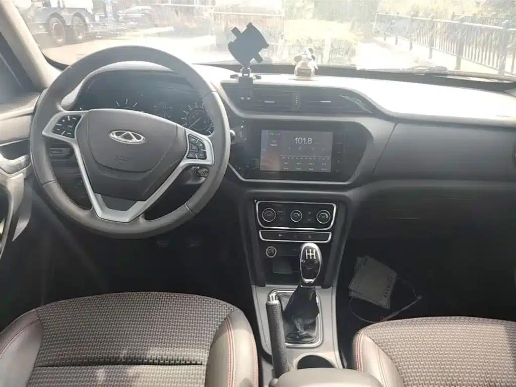 Chery Tiggo 3 2016 1.6L Manual Smart Edition — миниатюра 6