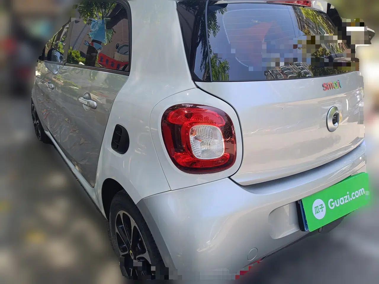 smart forfour 2016 1.0L 52 kW Passion Edition — миниатюра 4