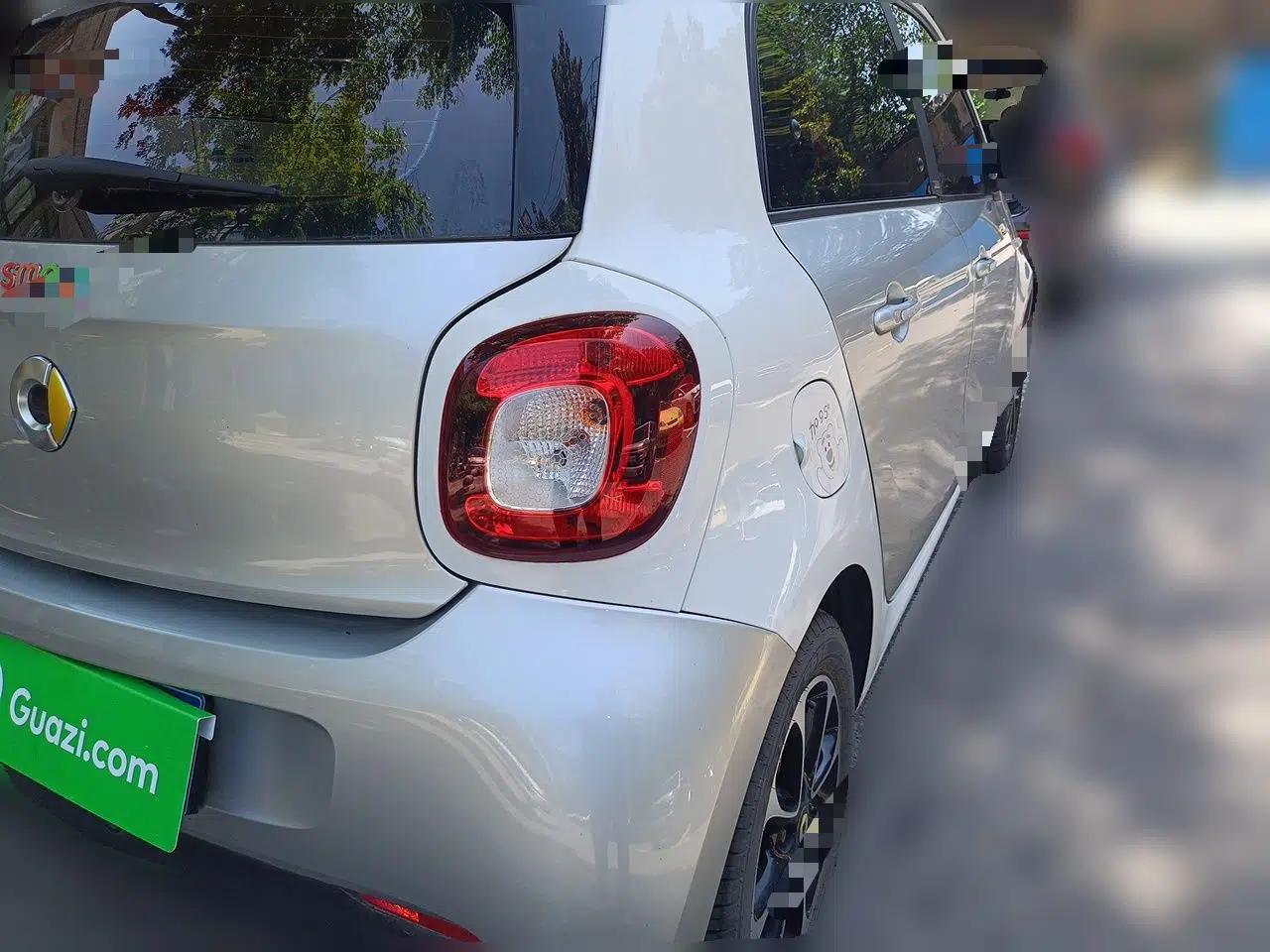 smart forfour 2016 1.0L 52 kW Passion Edition — миниатюра 6
