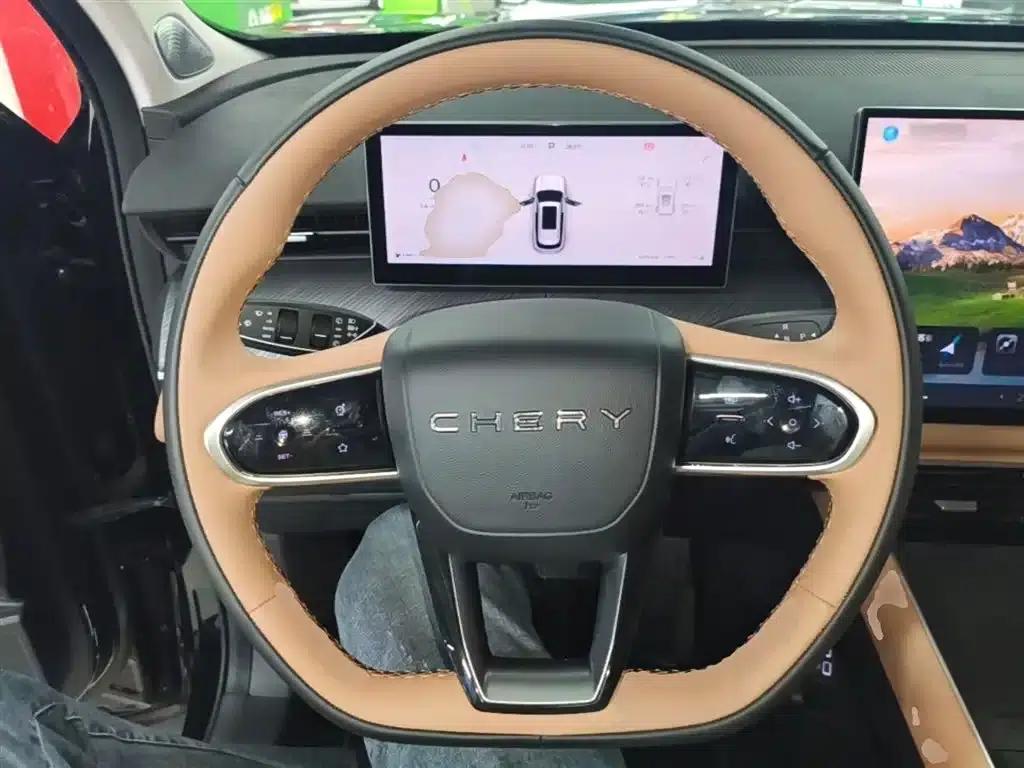 Chery Tiggo 8L 2024 2.0T 2WD Luxury Edition 5-seater — миниатюра 11