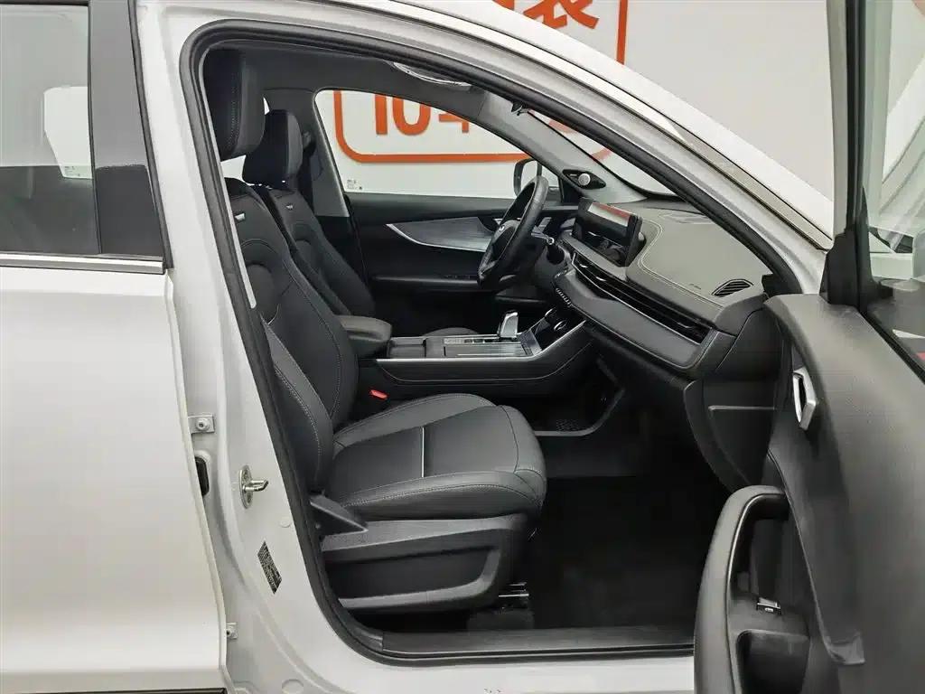 Chery Tiggo 7 PLUS 2022 1.5T CVT Premium+ — миниатюра 23