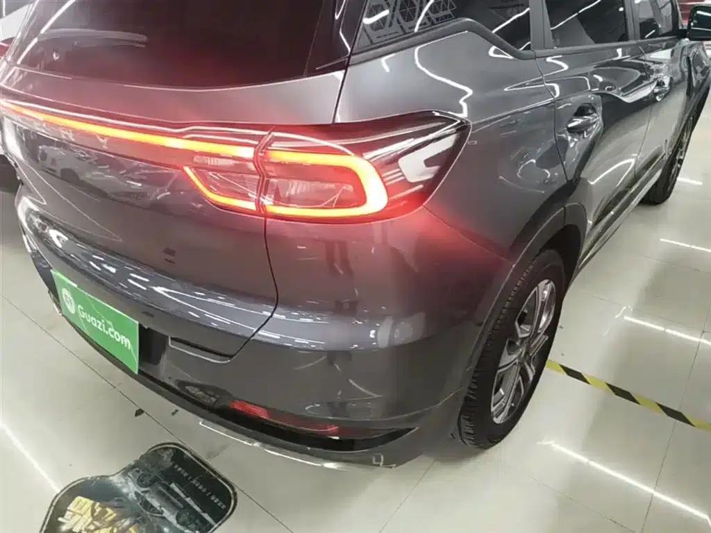 Chery Tiggo 7 PLUS 2023 Facelift 1.6TGDI DCT Luxury Edition — миниатюра 8