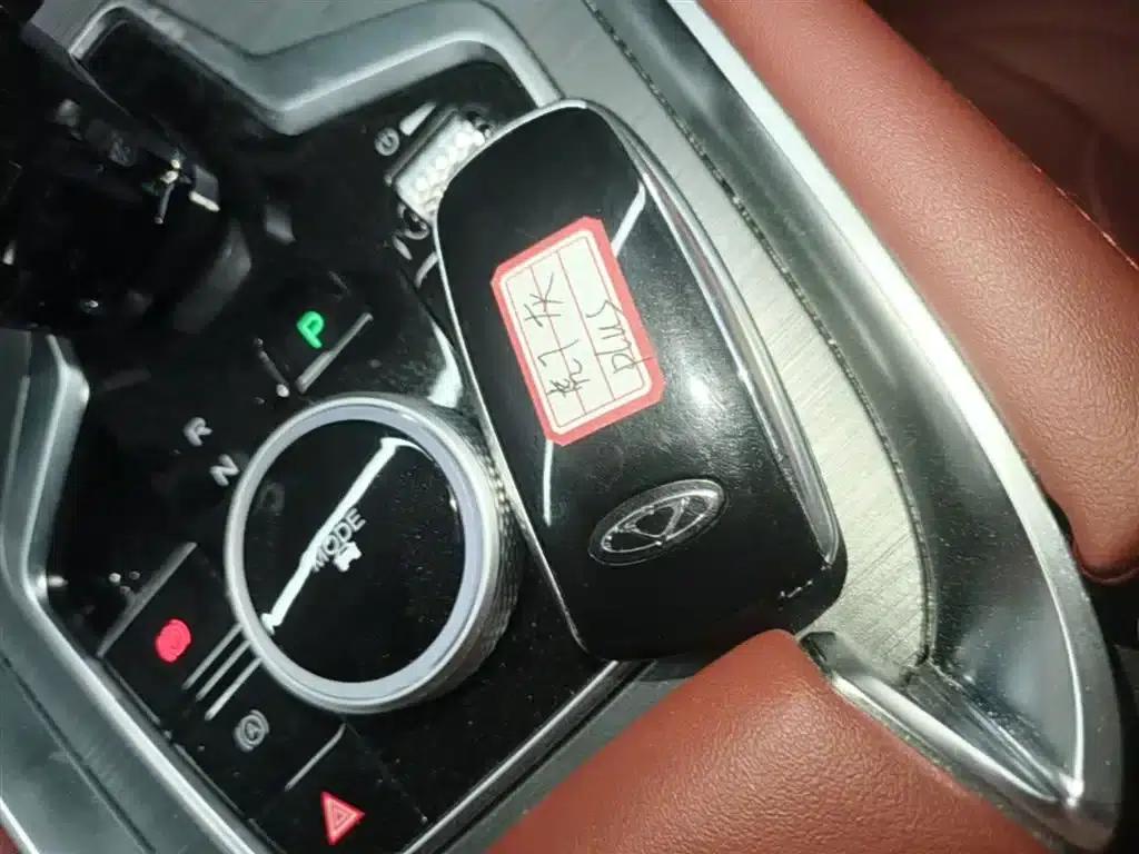 Chery Tiggo 7 PLUS 2023 Facelift 1.6TGDI DCT Luxury Edition — миниатюра 9