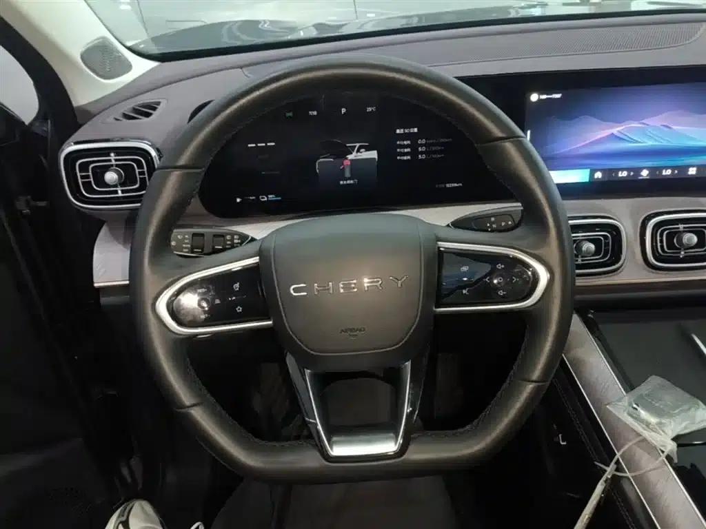 Chery Tiggo 9 C-DM 2025 1.5T 106KM Super Enjoy Edition 5-seater Ternary Lithium — миниатюра 11