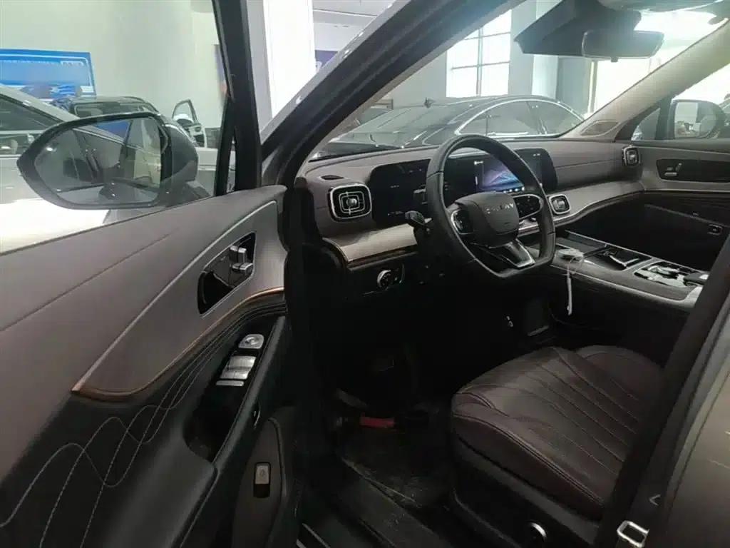 Chery Tiggo 9 C-DM 2025 1.5T 106KM Super Enjoy Edition 5-seater Ternary Lithium — миниатюра 16