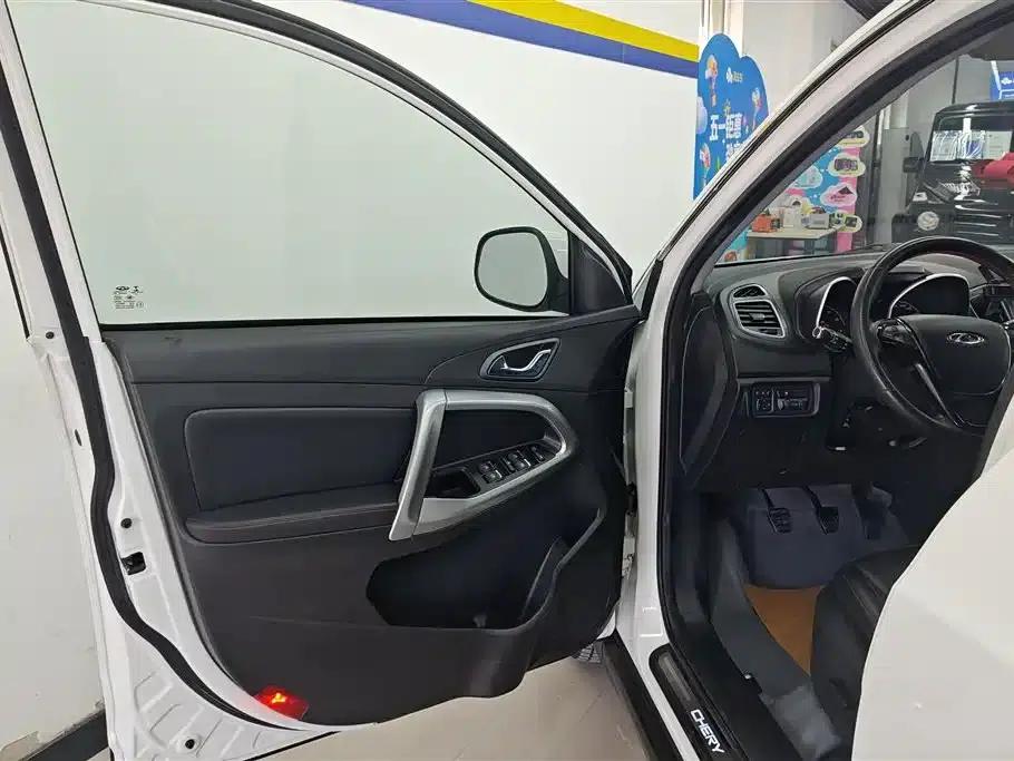 Chery Tiggo 5 2016 2.0L Manual Comfort Edition — миниатюра 7