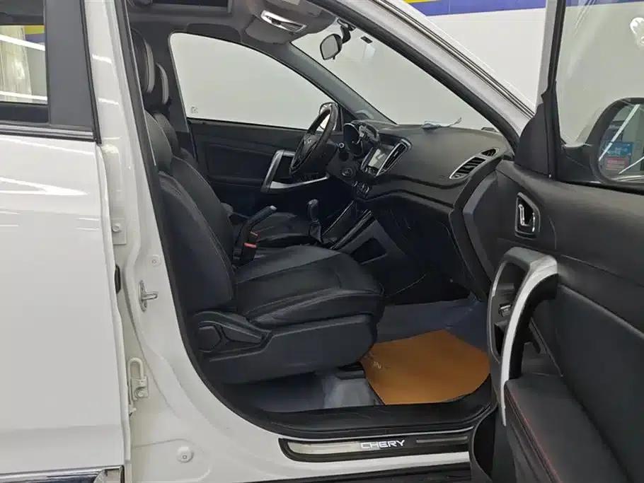 Chery Tiggo 5 2016 2.0L Manual Comfort Edition — миниатюра 8