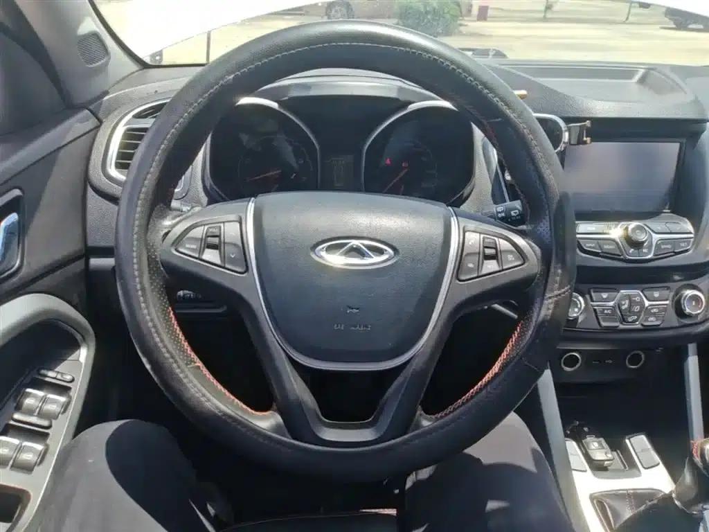 Chery Tiggo 5 2015 2.0L Manual Comfort Edition — миниатюра 11