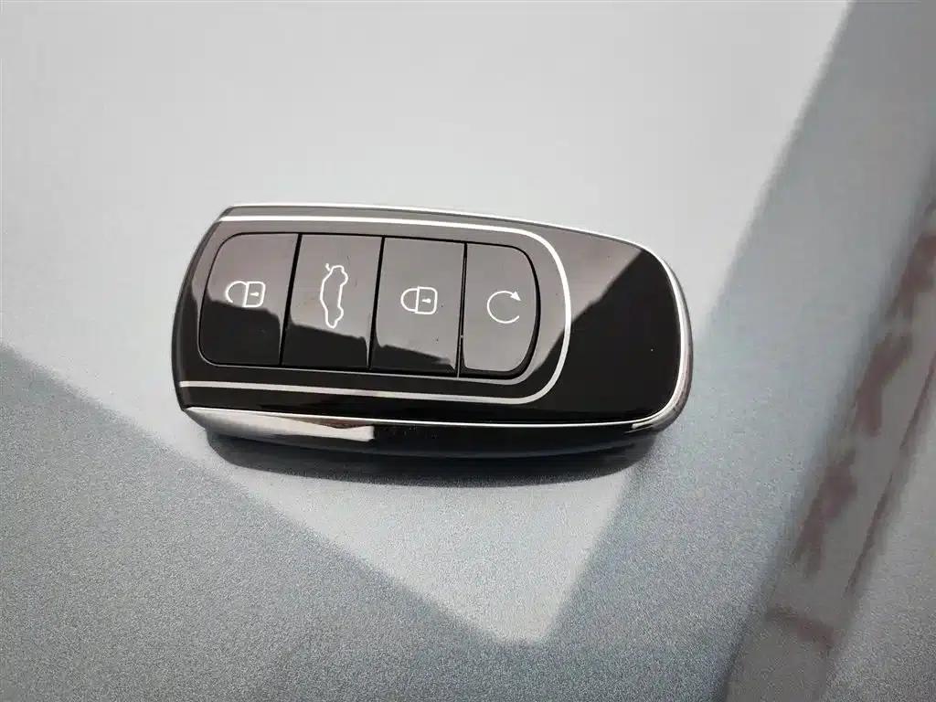 Explore 06 2023 Urban Edition 1.6T 2WD Luxury — миниатюра 19