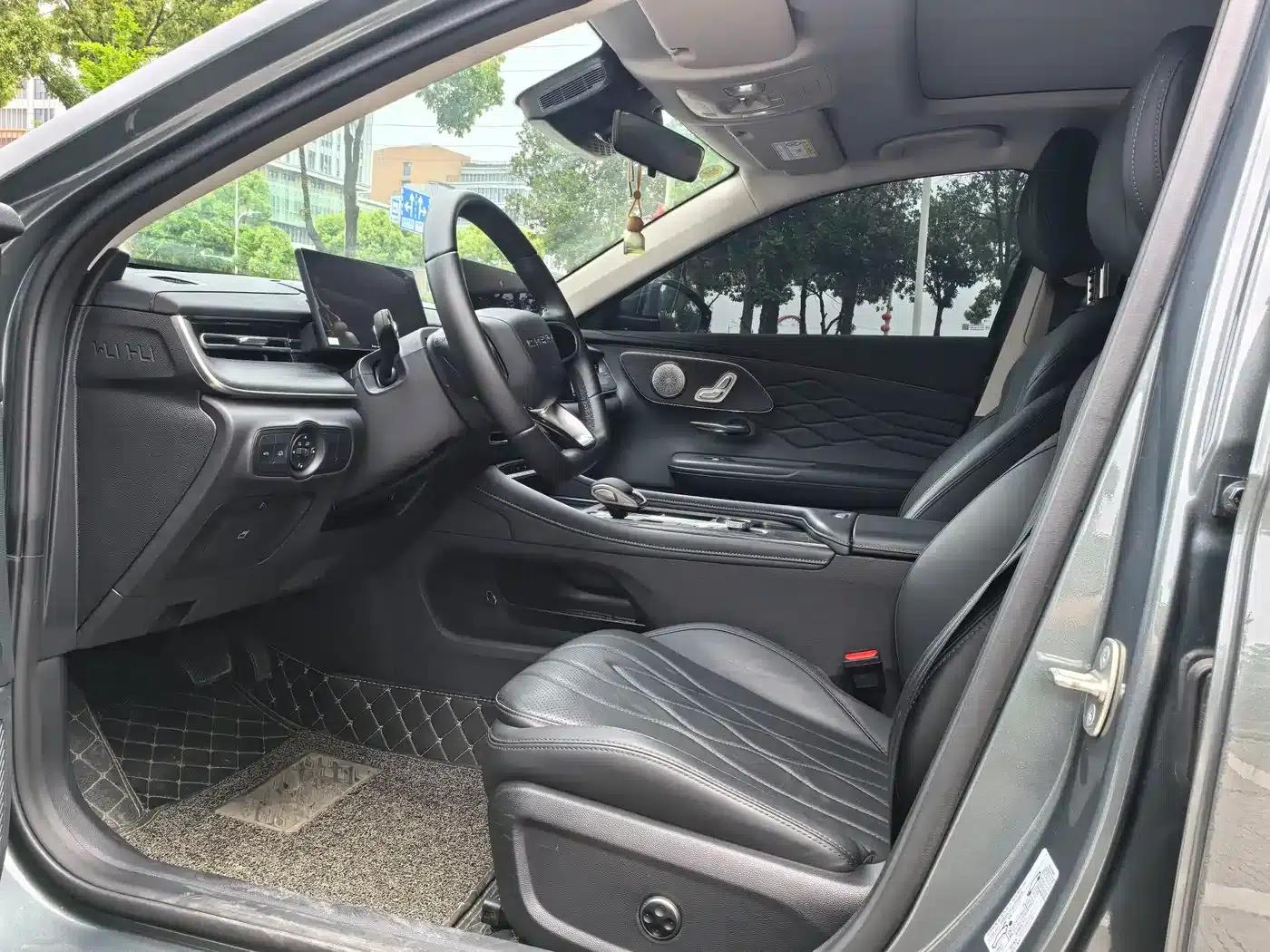 Chery Arrizo 8 PRO 2025 1.6T DCT Luxury+ — миниатюра 5