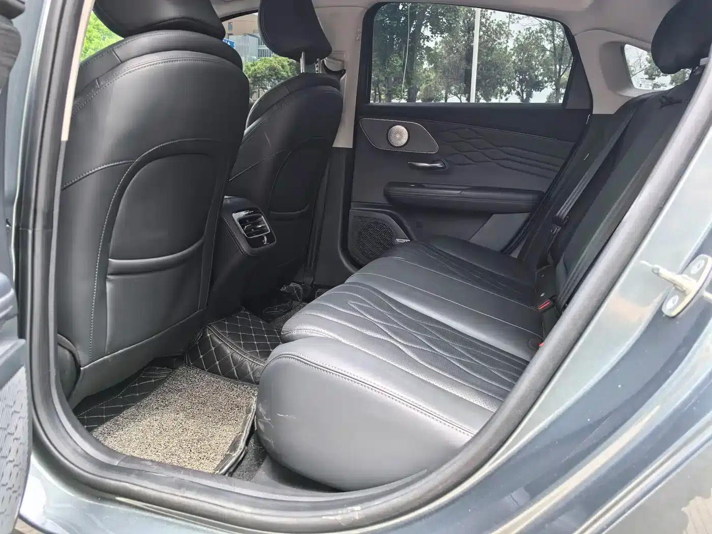 Chery Arrizo 8 PRO 2025 1.6T DCT Luxury+ — миниатюра 6