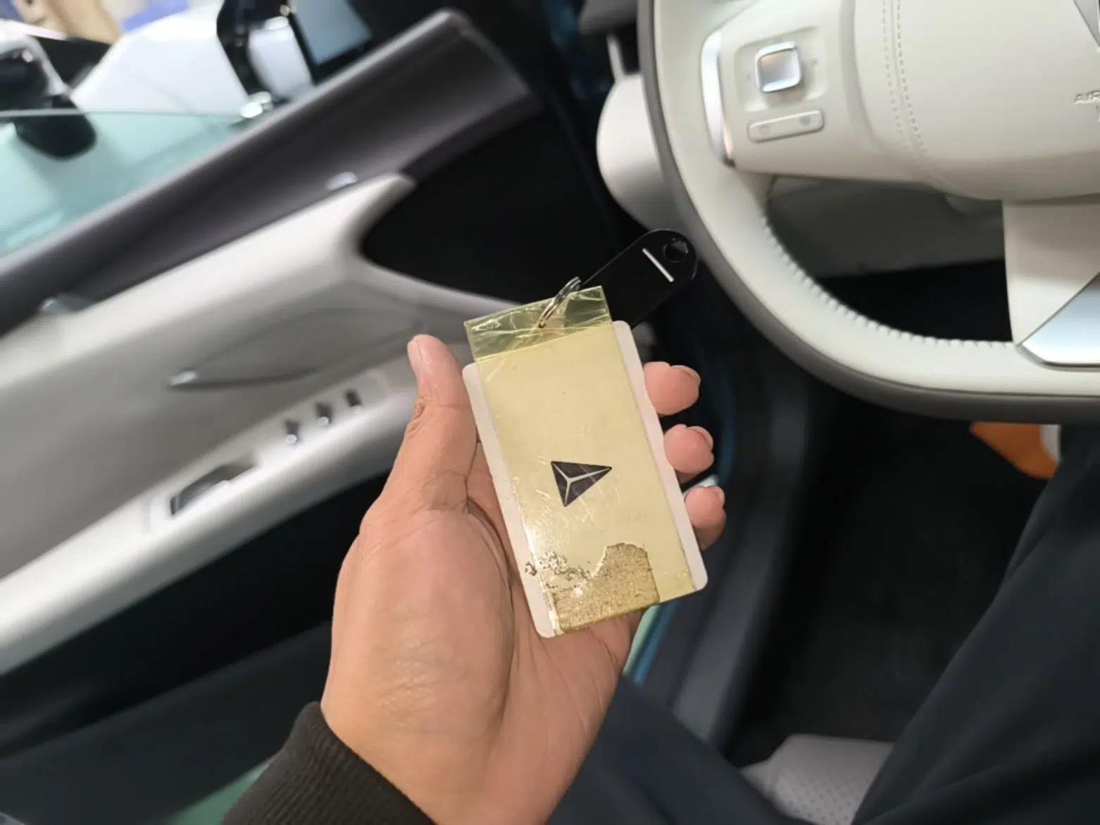 Deepal L07 2024 230Max Qiankun Intelligent Driving ADS SE Range-Extended Version — миниатюра 12