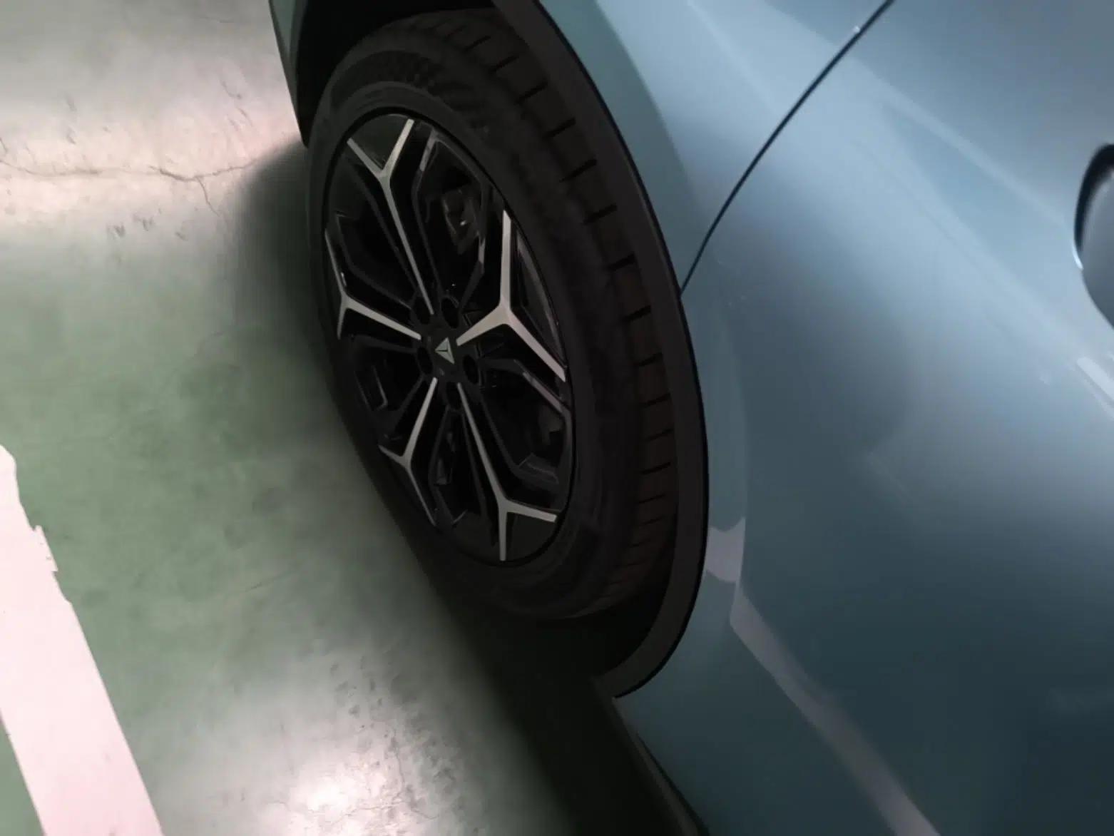 Deepal L07 2024 230Max Qiankun Intelligent Driving ADS SE Range-Extended Version — миниатюра 10