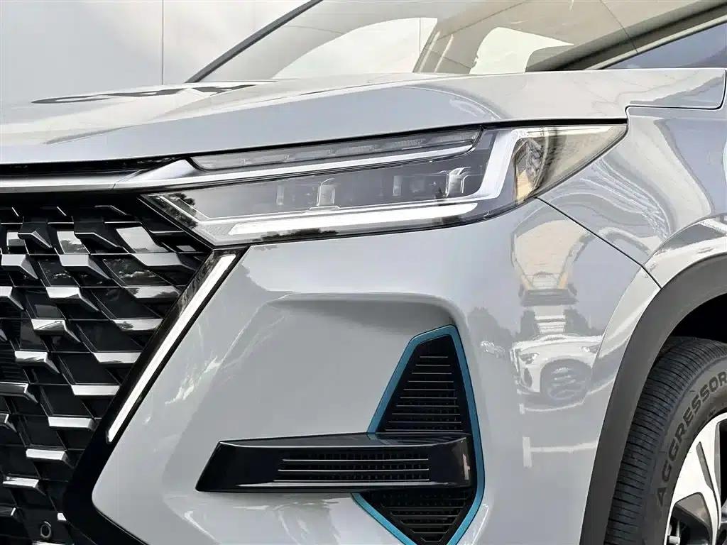 Chery Tiggo 8 PRO PHEV 2025 Champion Edition 1.5T 100km Premium Model — миниатюра 18