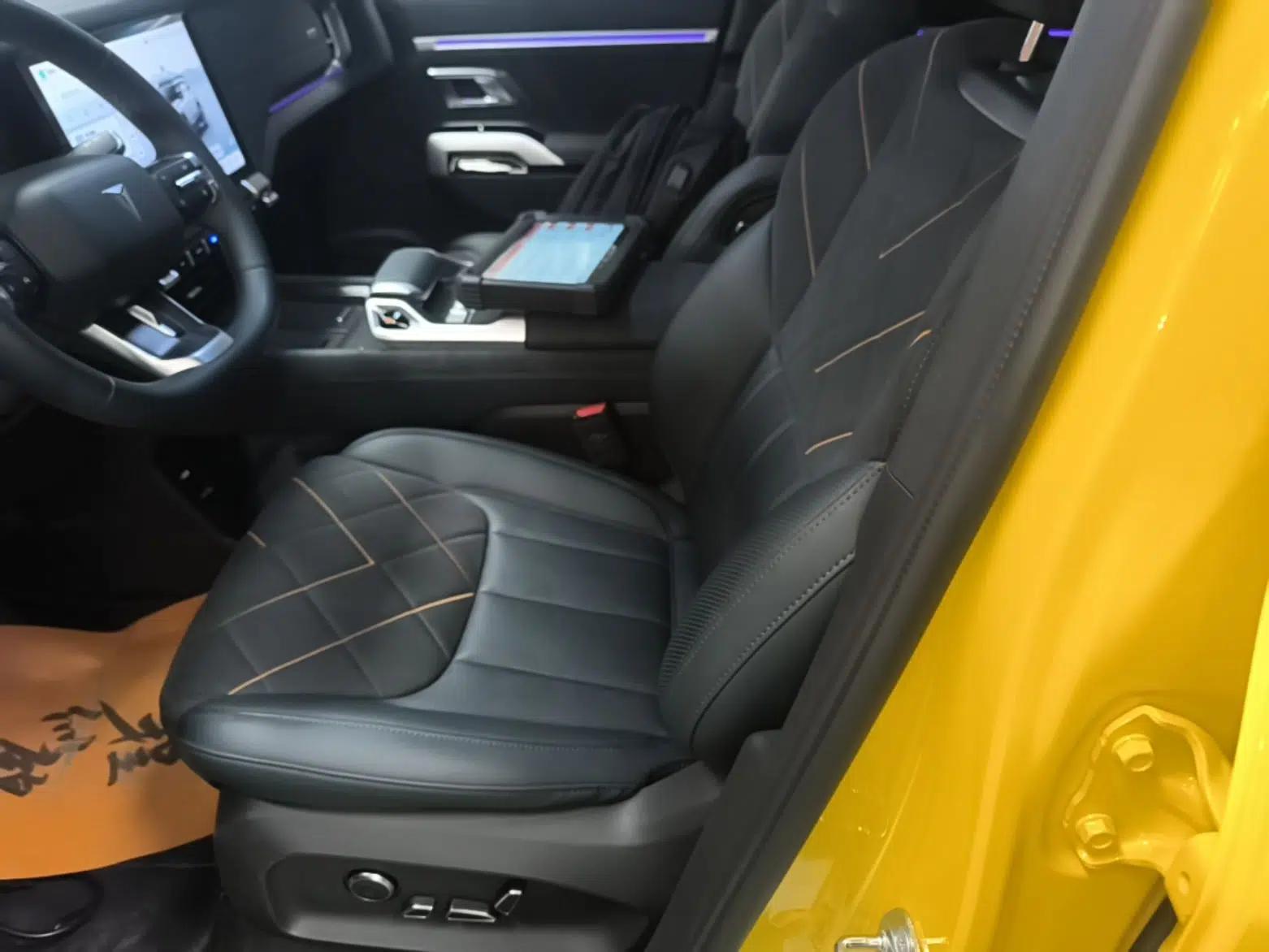 Deepal G318 2025 Worry-Free Adventure Edition Four-Wheel Drive Secret Realm Version — миниатюра 18
