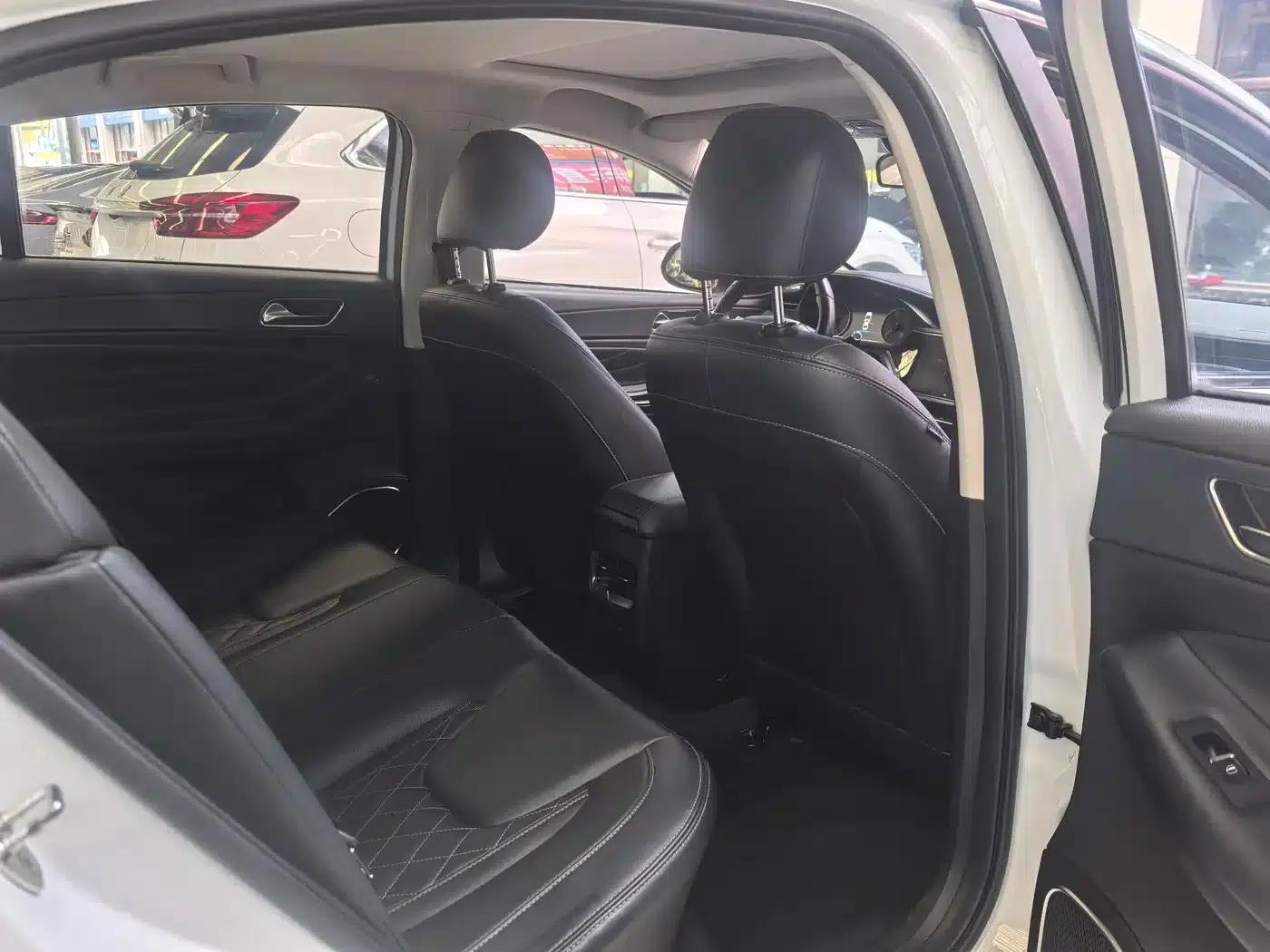 Chery Arrizo GX 2019 Pro 1.5T CVT Color Edition (National VI Emission Standard) — миниатюра 10