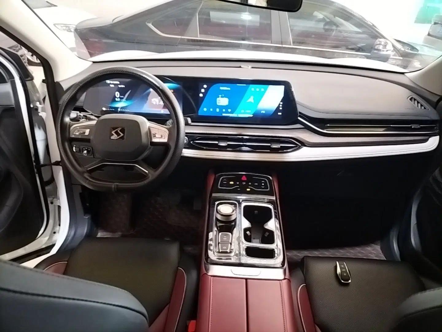 SOL QX 2021 300T DCT Prestige Smart Connectivity Version — миниатюра 13