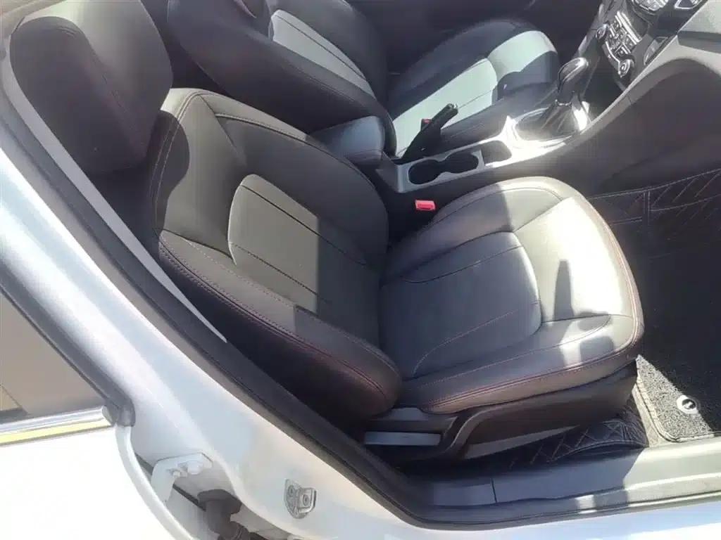 Chery Arrizo 7 2017 1.5T CVT Premium Edition — миниатюра 25