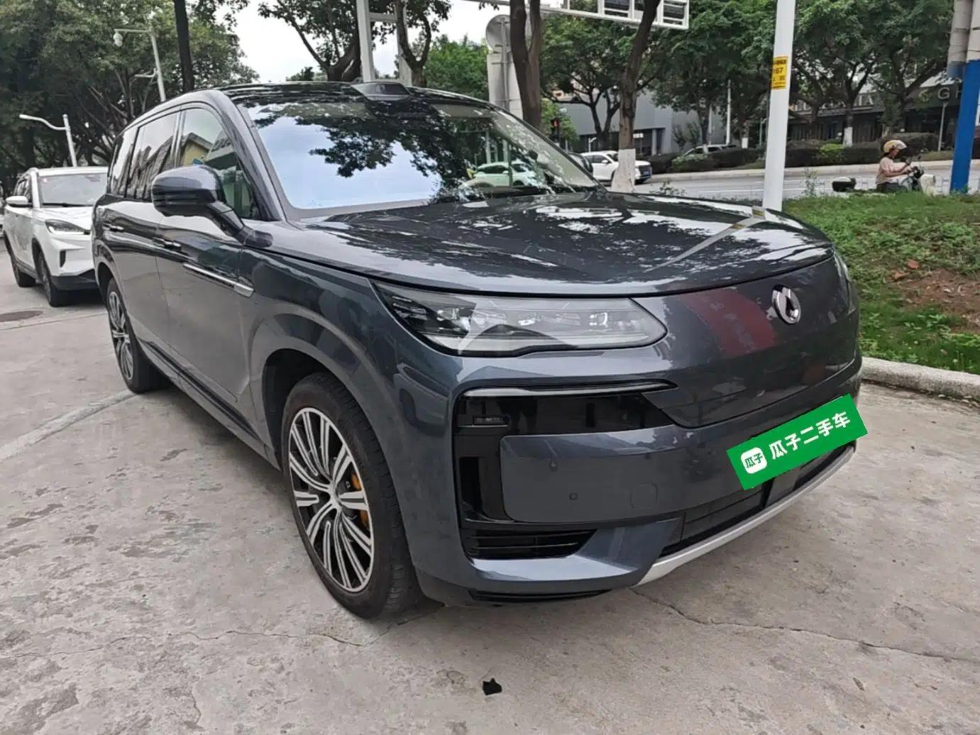 Denza N9 2025 Prestige Version — миниатюра 3