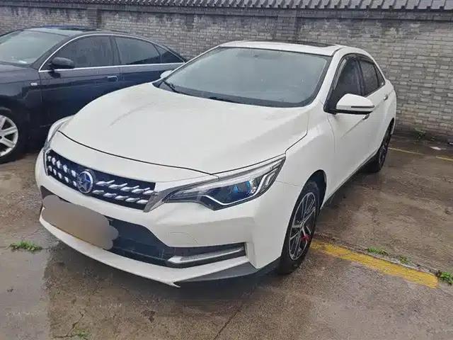 Venucia D60 2018 1.6L CVT Intelligent Elite Edition