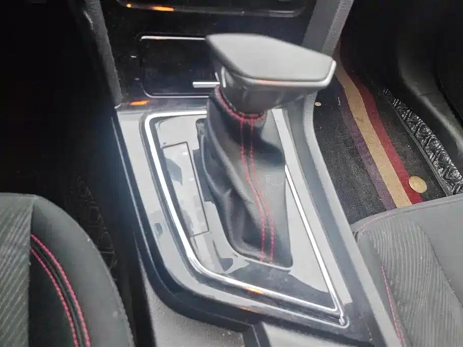 Venucia D60 2019 1.6L XE CVT Comfort Edition — миниатюра 16