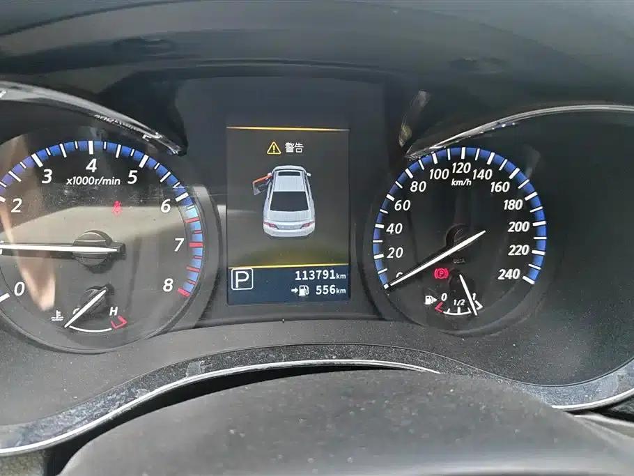 Venucia D60 2019 Model, 100,000 Glory Edition, 1.6L XL CVT, National VI Emission Standard — миниатюра 14