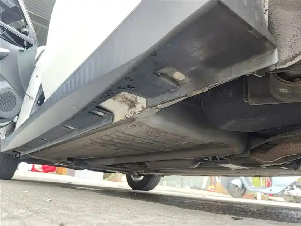 Venucia D60 2018 1.6L CVT Intelligent Elite Edition — миниатюра 22