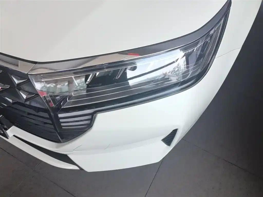 Venucia D60 2021 PLUS 1.6L XL CVT Elite Edition — миниатюра 24