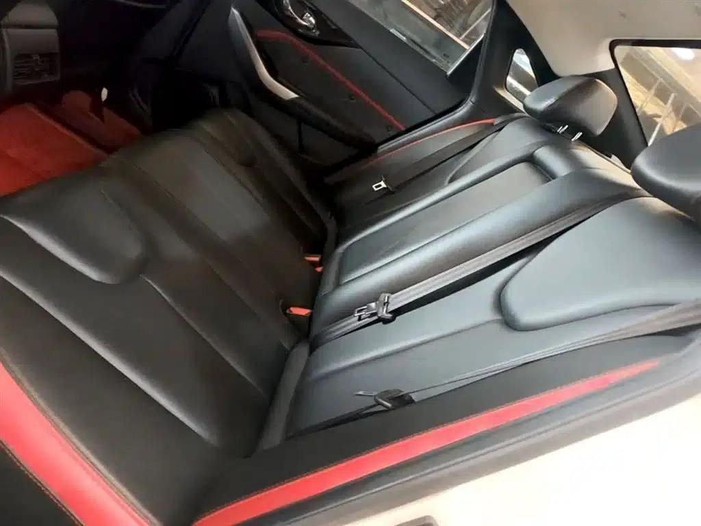 Venucia D60 2018 1.6L Manual Intelligent Elite Edition — миниатюра 17