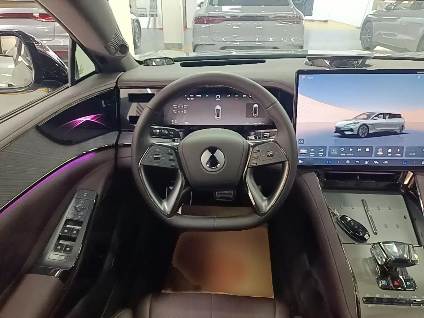 Denza Z9GT 2024 1100 4x4 Max First Edition — миниатюра 14