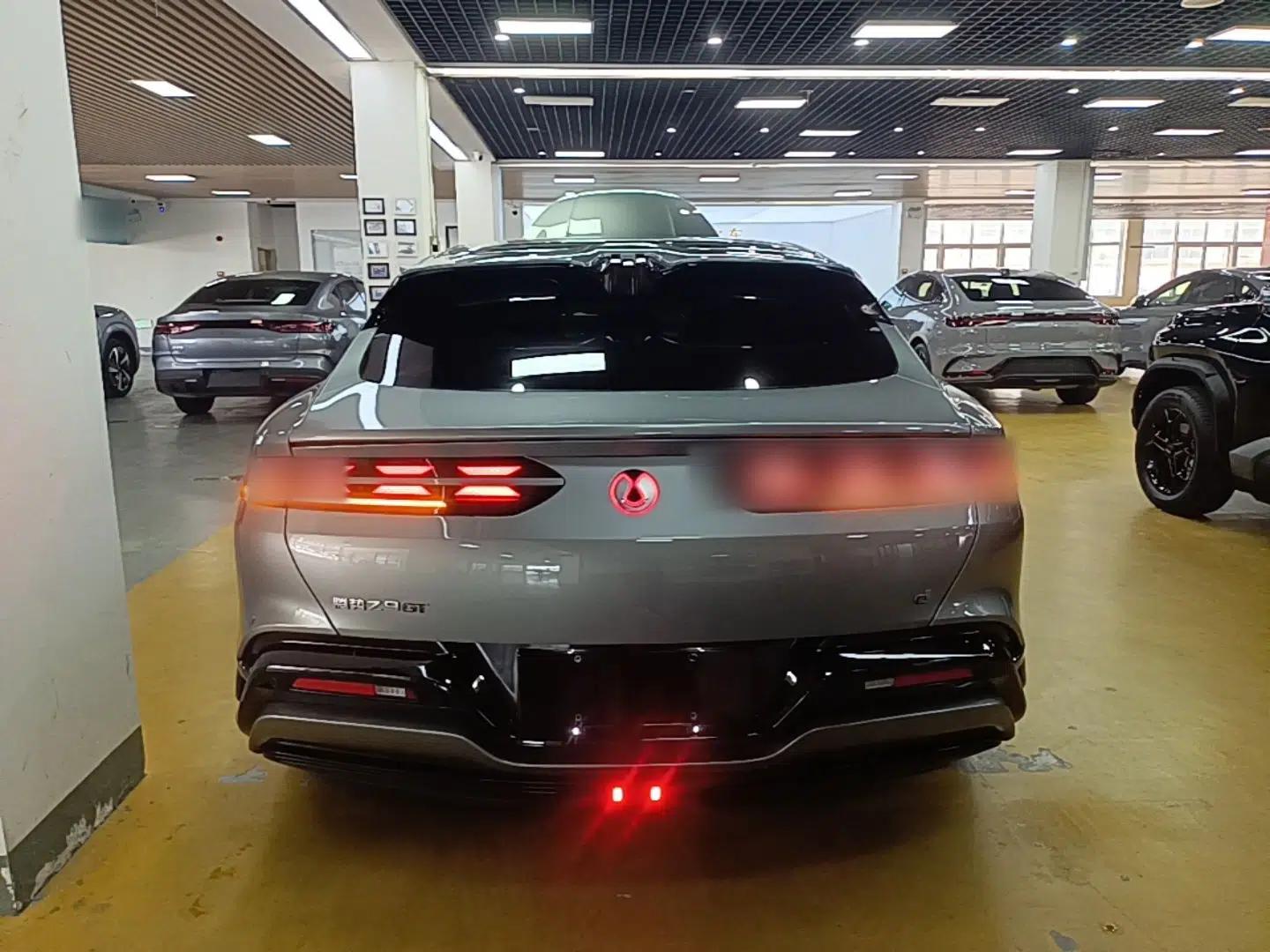Denza Z9GT 2024 1100 4x4 Max First Edition — миниатюра 5