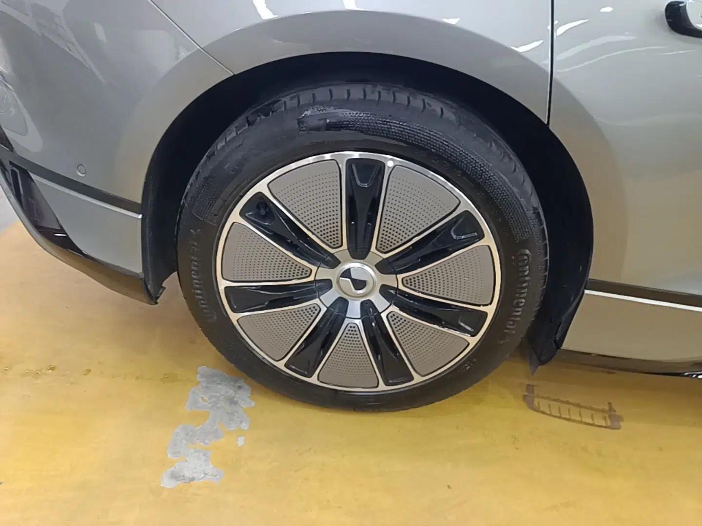 Denza Z9GT 2024 1100 4x4 Max First Edition — миниатюра 10