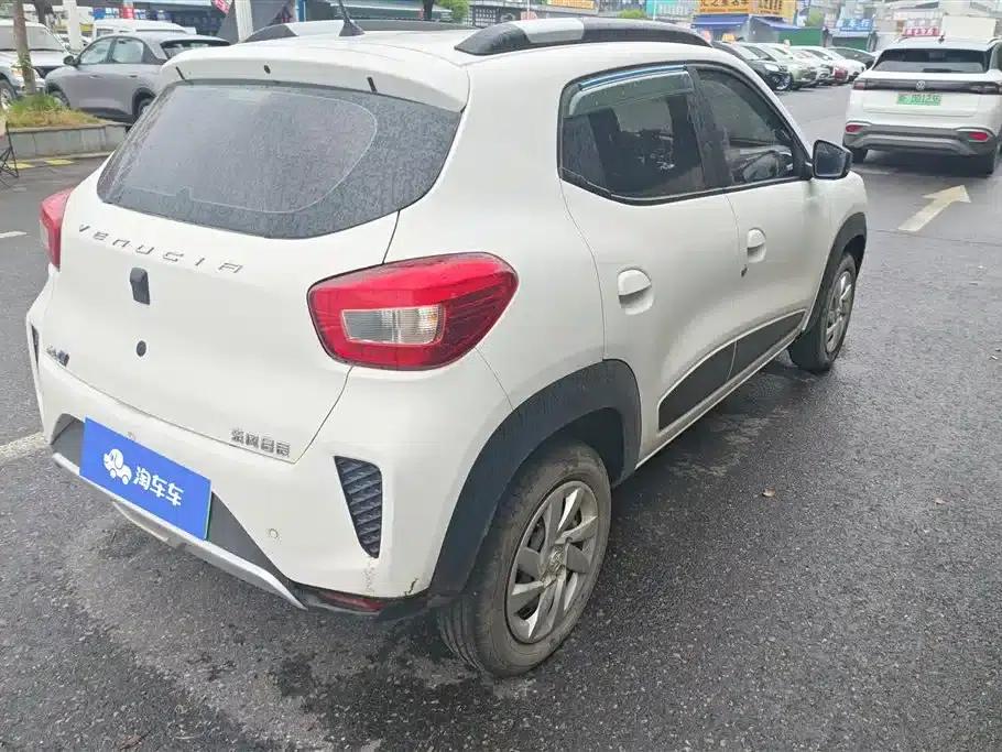 Venucia e30 2020 Elite Edition — миниатюра 3