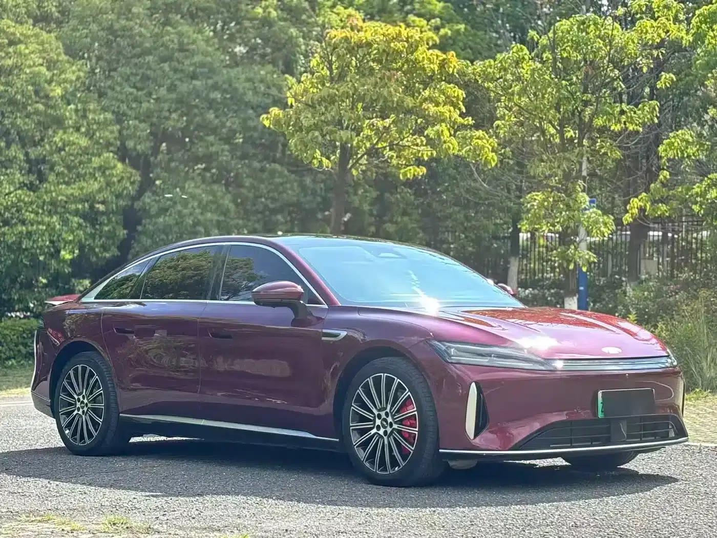 Fengyun A9L 2025 All-Wheel Drive High-Performance Peak Edition — миниатюра 3